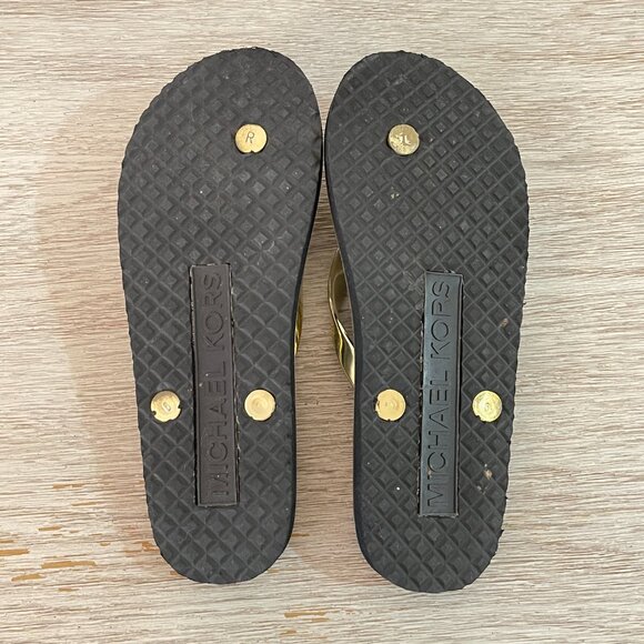 Michael Kors Sandals MK Flip Flops 6 Thong Gloss Black Metallic Gold Stars - Picture 11 of 12